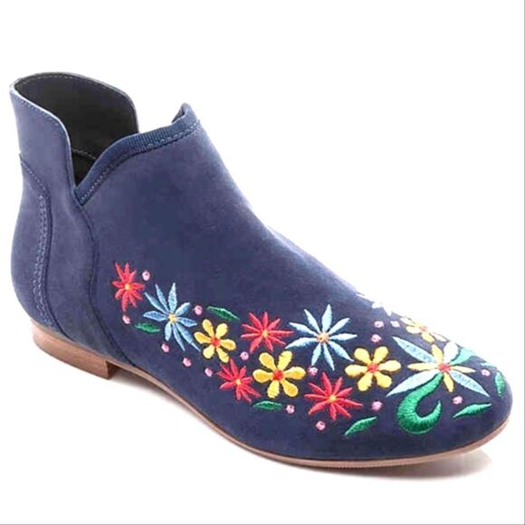 Bernardo Francine Blue Suede Floral Embroidered Booties Size 8.5 - Picture 1 of 11